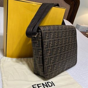 FENDI MEN Classic Messenger Bag Monogram Canvas